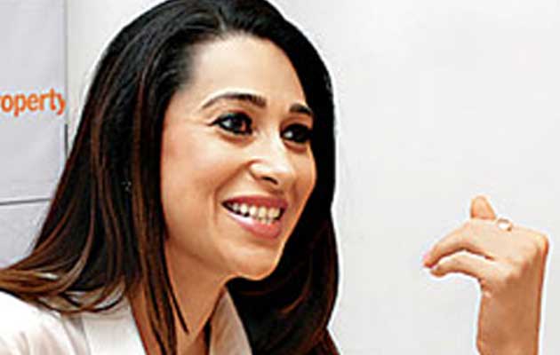 Karishma Kapoor turns a year older. Ganesha wishes her happy birthday. 